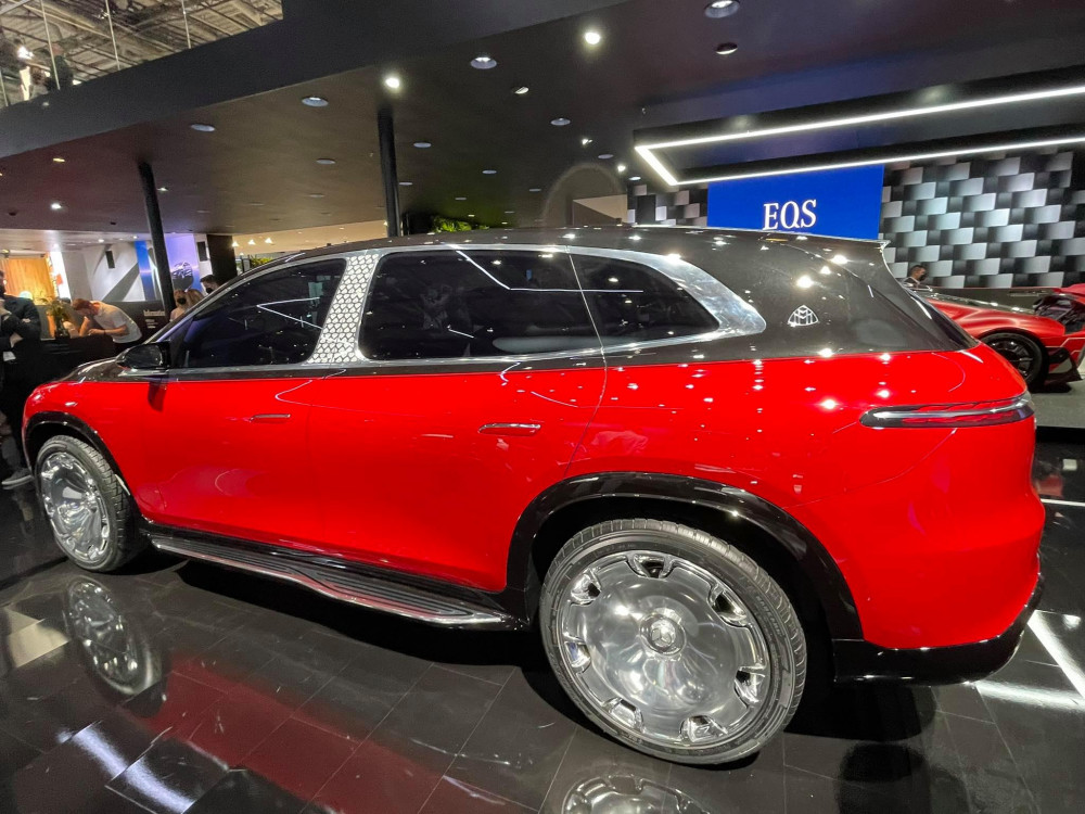 EQS SUV Concept Mercedes Maybach